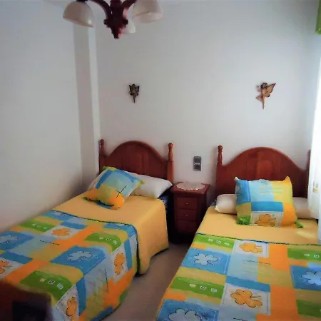 Residencial Forner Lek Daire *